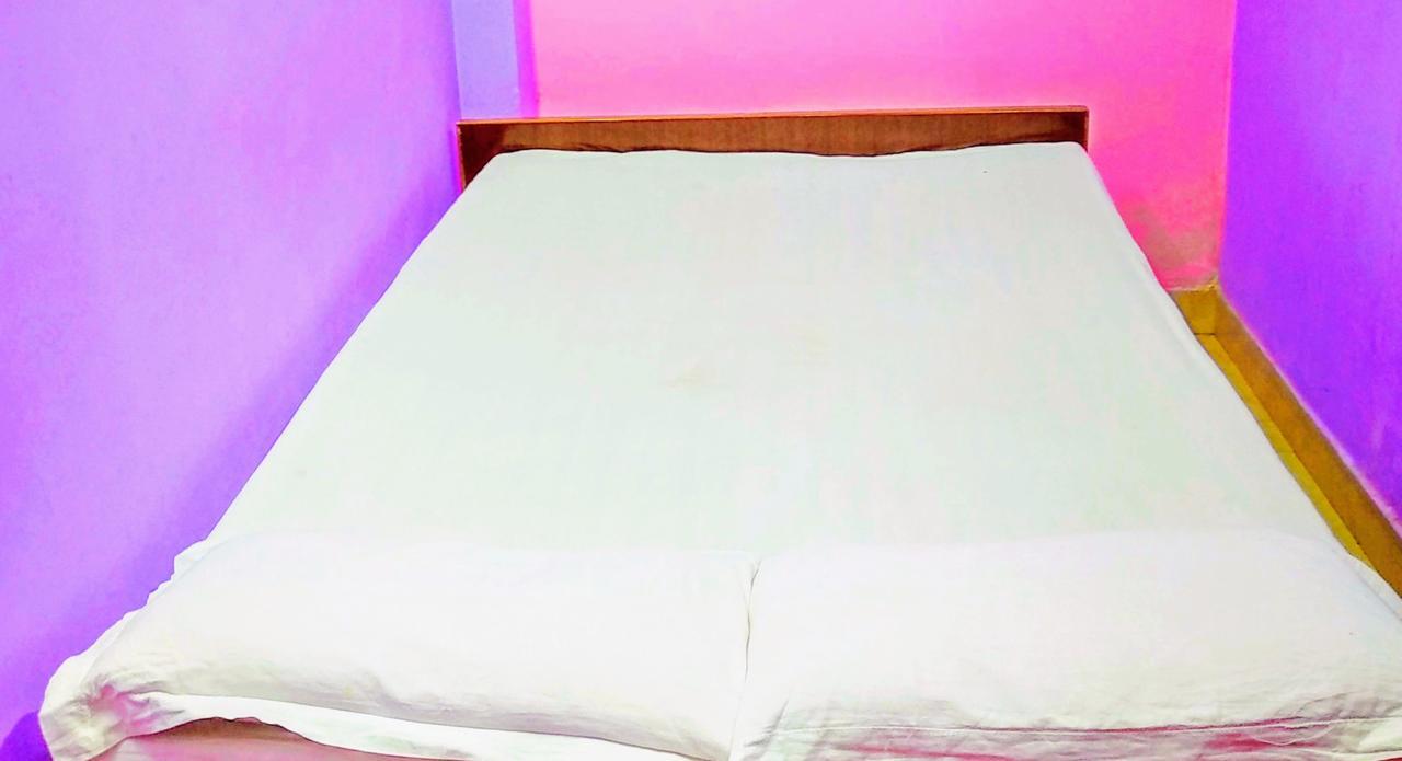 Shree Sai Paying Guest House Варанаси Екстериор снимка
